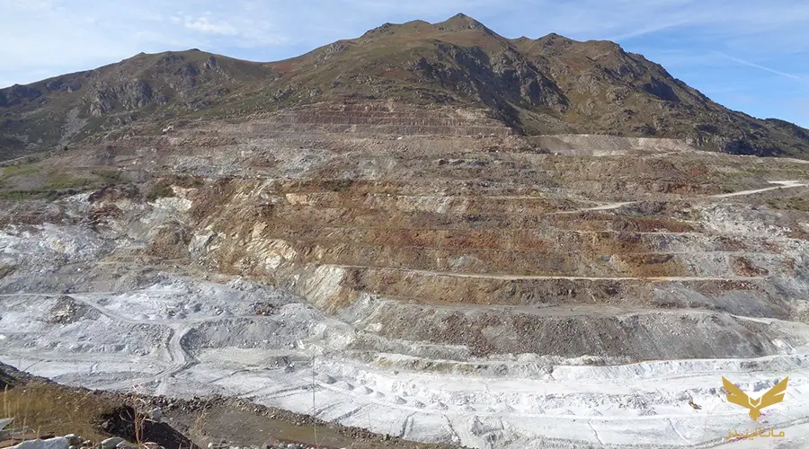 Talc mines